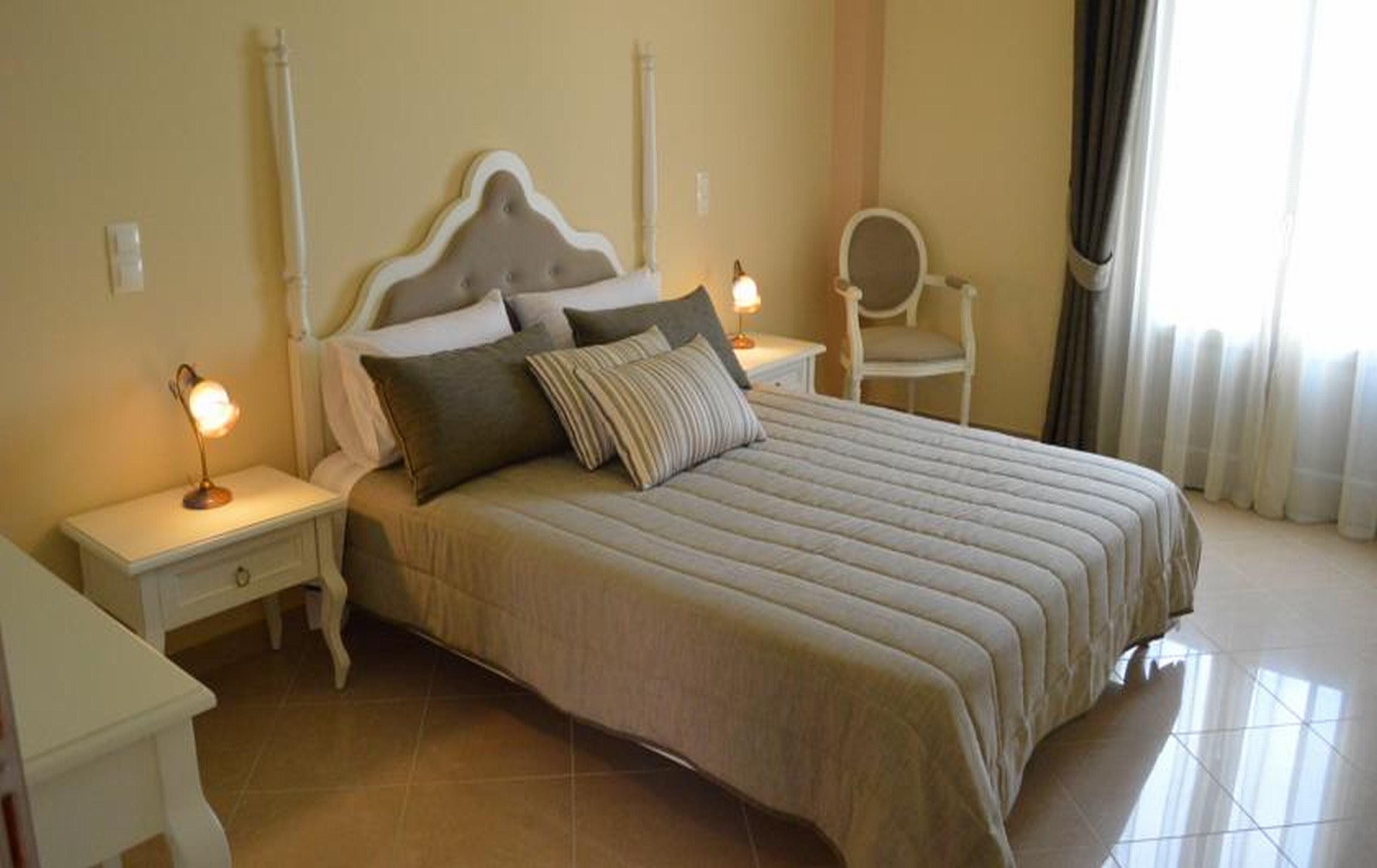 Castro Hotel Kamári